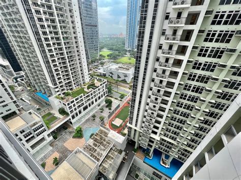 condos for rent in bgc|Condo in BGC Near High Street with Netflix/Wifi .